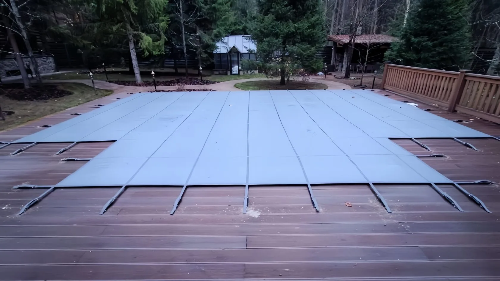 Покрывало для бассейна Laguna Cover Mesh в Тынде