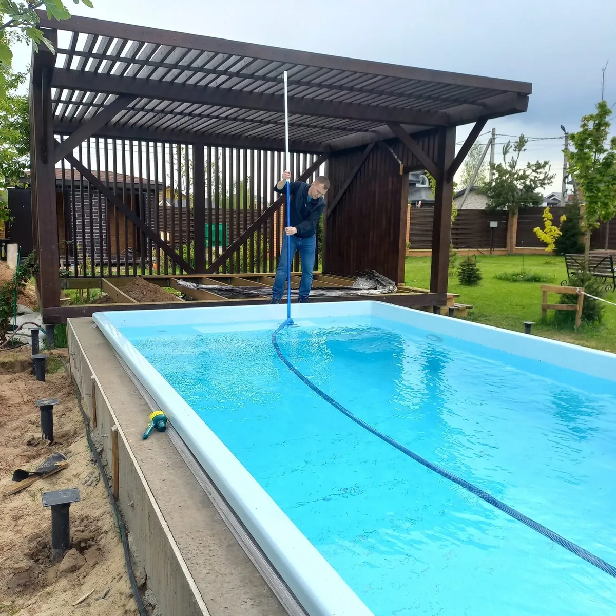 Копинговый бордюрный камень для бассейна Laguna в Тынде